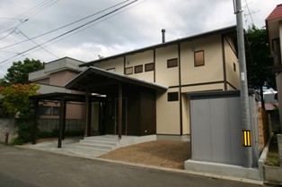 八重田の家